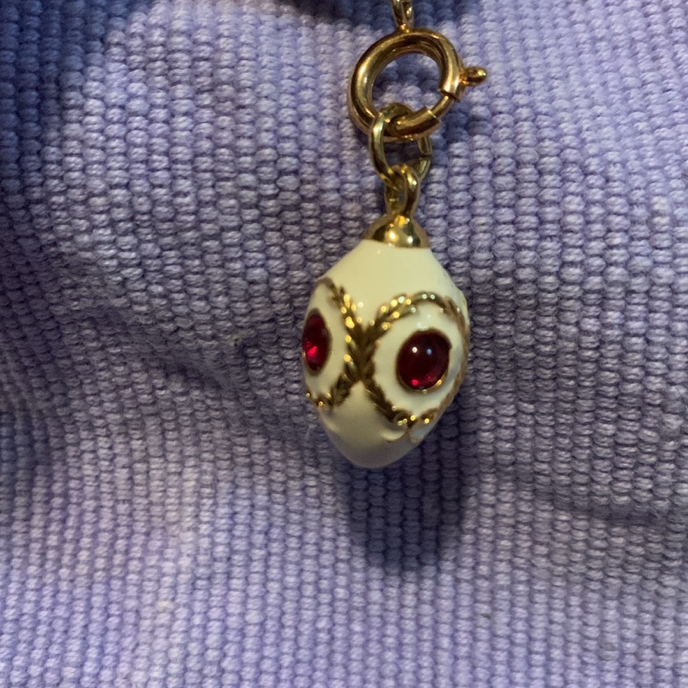 Vintage Joan Rivers charm - Picture 2 of 3